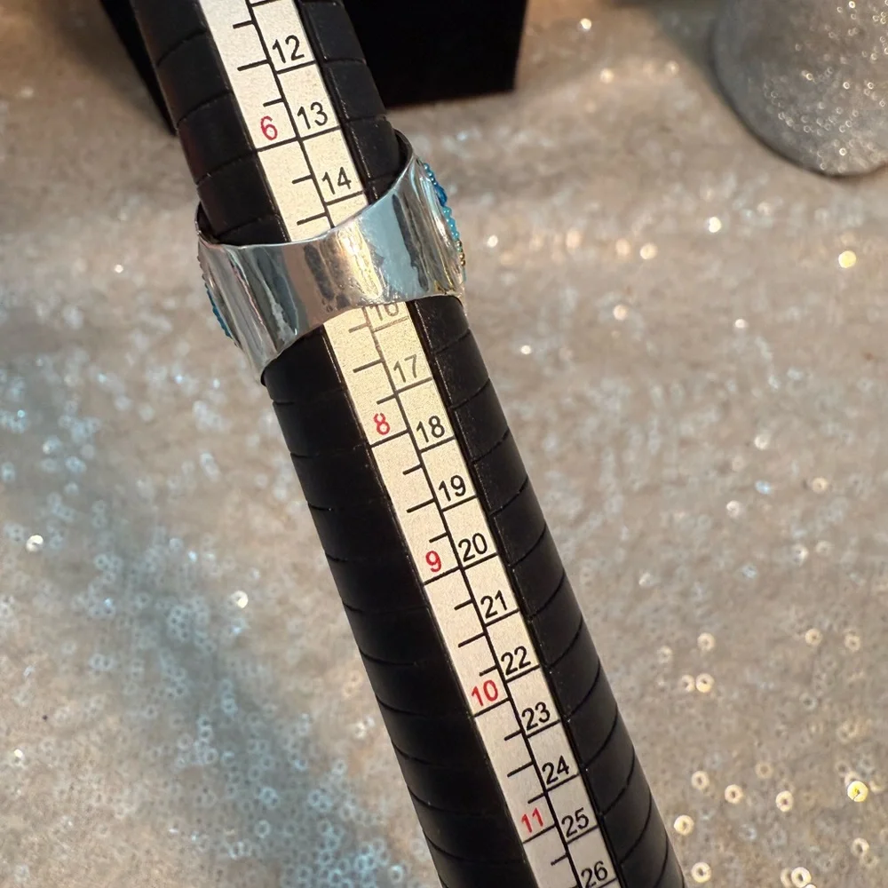 Sterling Silver Blue Crystal Dome Ring - Picture 5 of 9